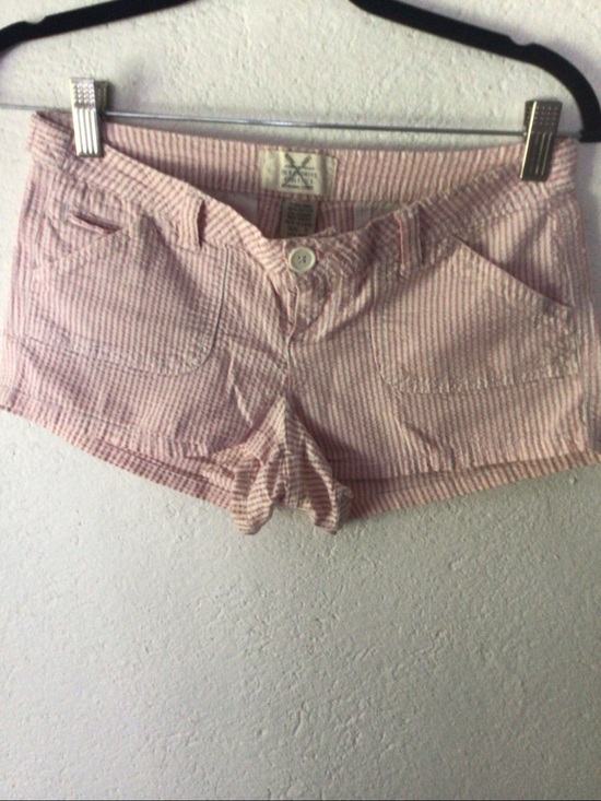 Oceandrive Athletics Pants - High-Rise Pink Striped Women’s Shorts